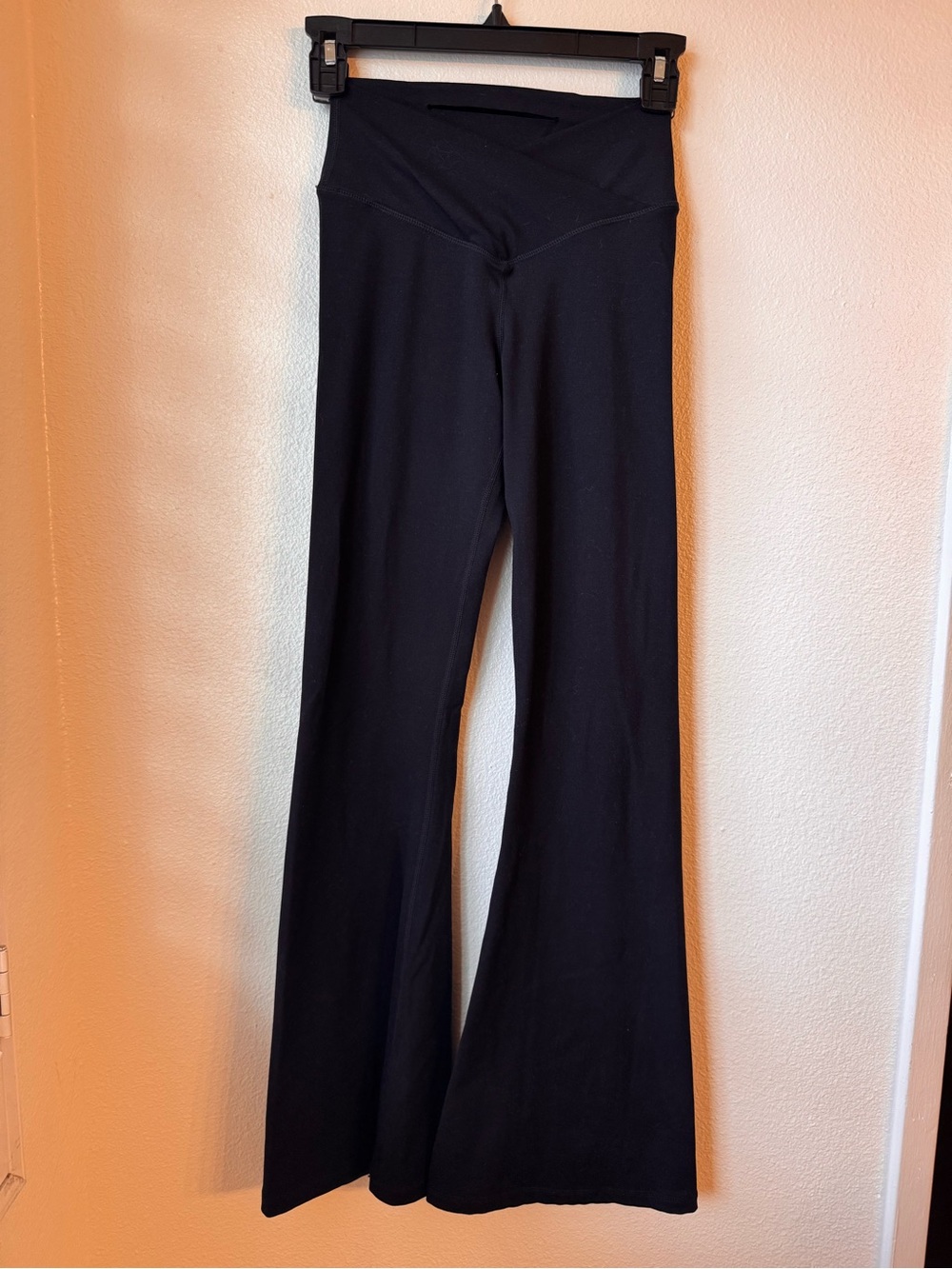 Mono B Black High-Waist Flare Yoga Pants Small